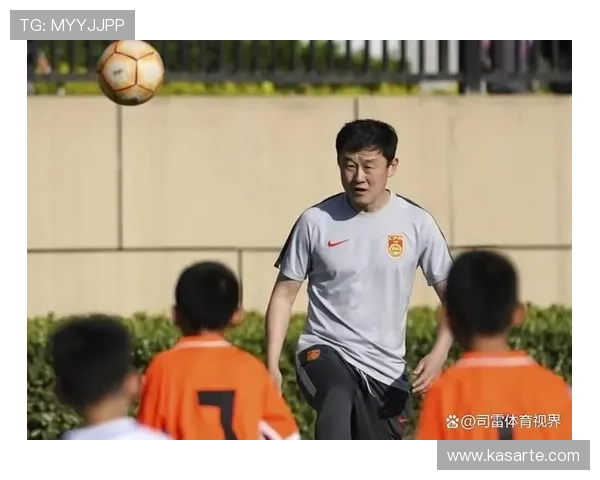 中国男足10月4日集训启动 35人国脚名单公布 新帅孙继海首次亮相 中国男足10月4日集训启动 35人国脚名单公布 新帅孙继海首次亮相